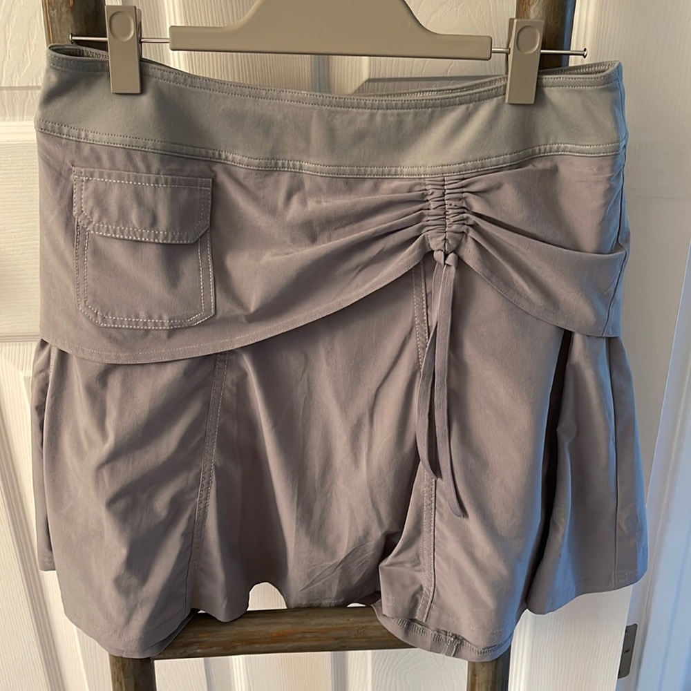 Athleta skort, size 8